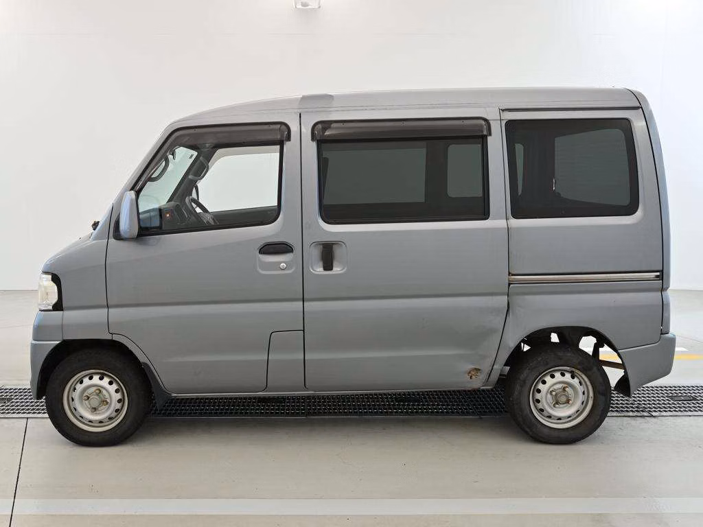 MITSUBISHI MINICAB