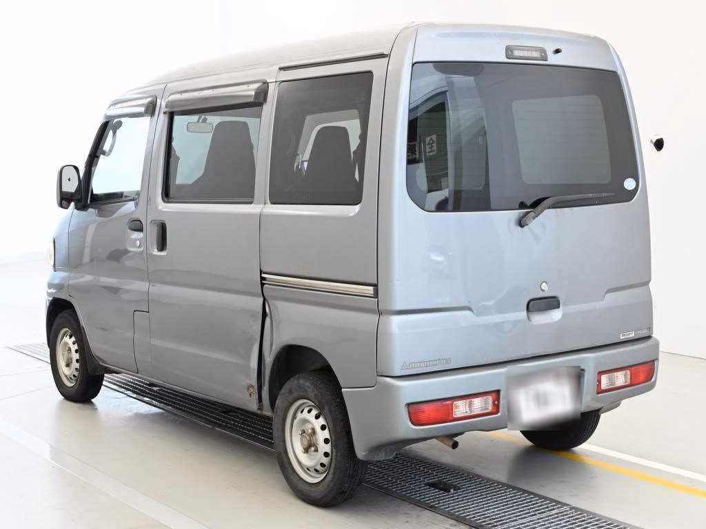 MITSUBISHI MINICAB