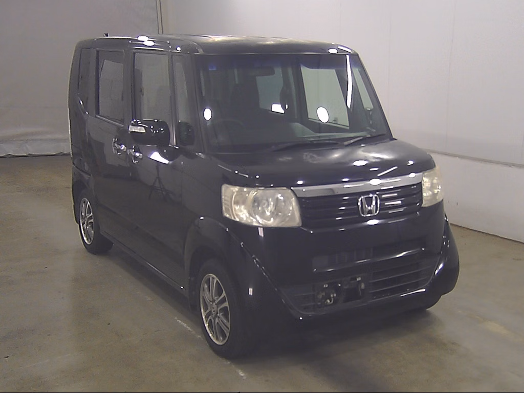 HONDA N-BOX