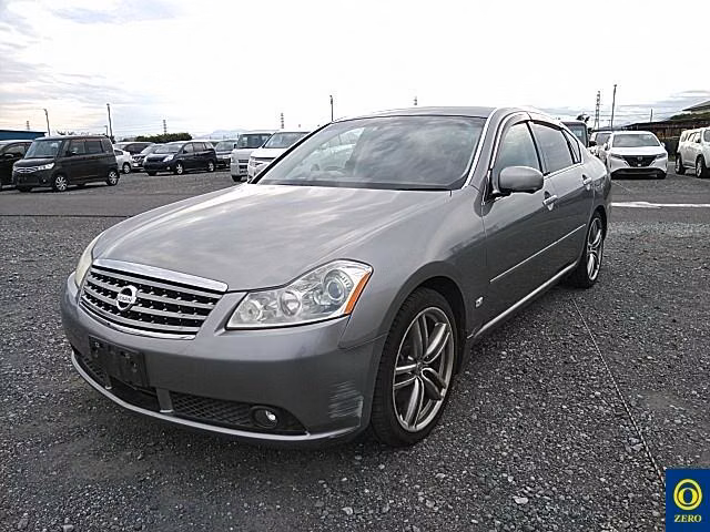 NISSAN FUGA