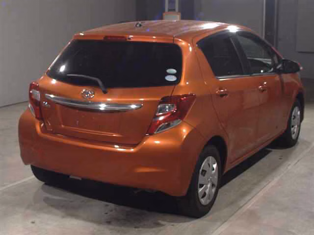 TOYOTA VITZ