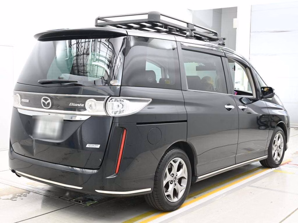 MAZDA BIANTE