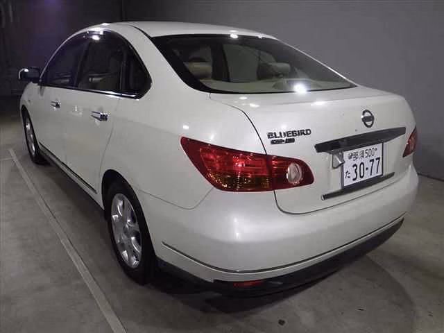 NISSAN BLUEBIRD SYLPHY