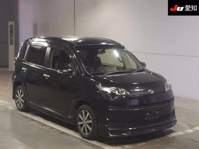 TOYOTA SPADE