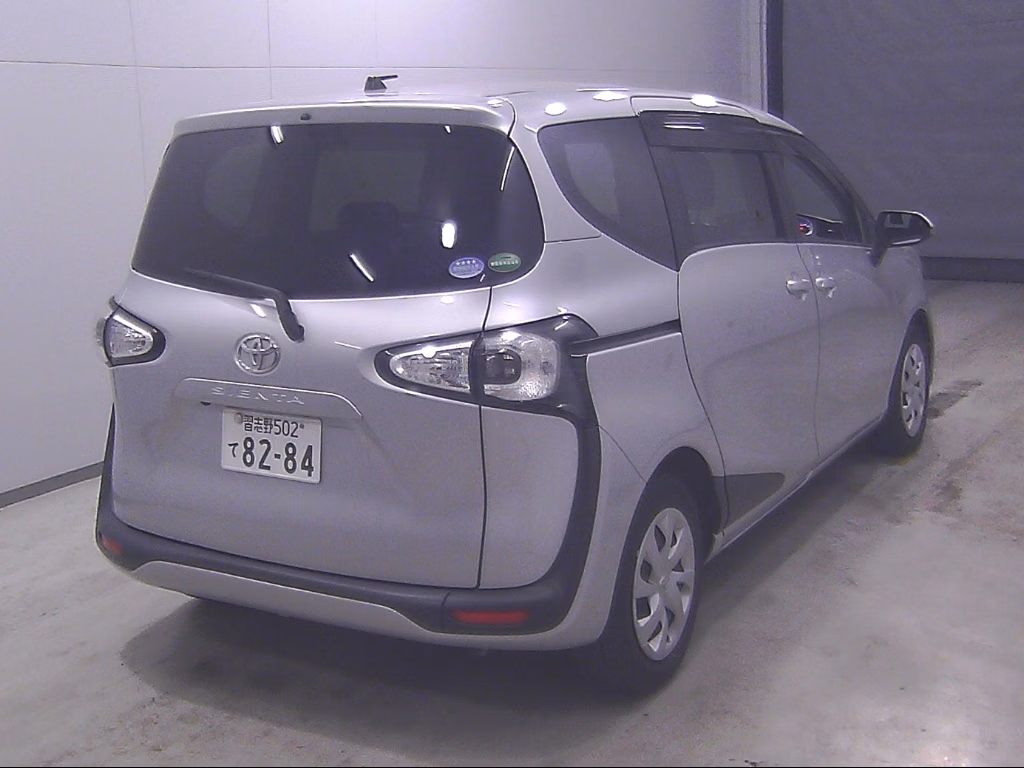 TOYOTA SIENTA