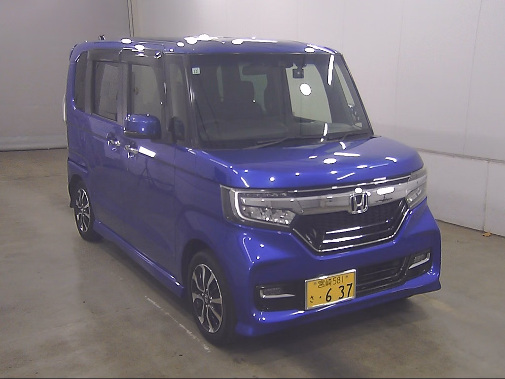 HONDA N-BOX