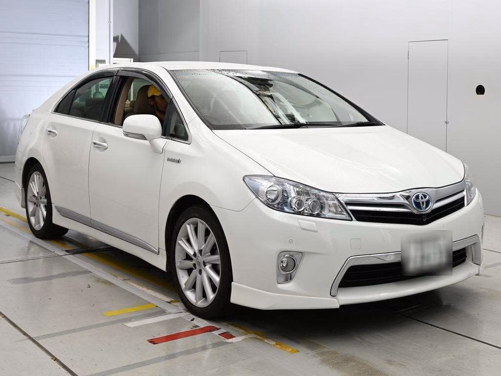 TOYOTA SAI