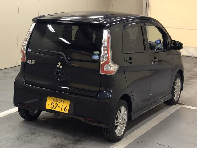 MITSUBISHI EK CUSTOM