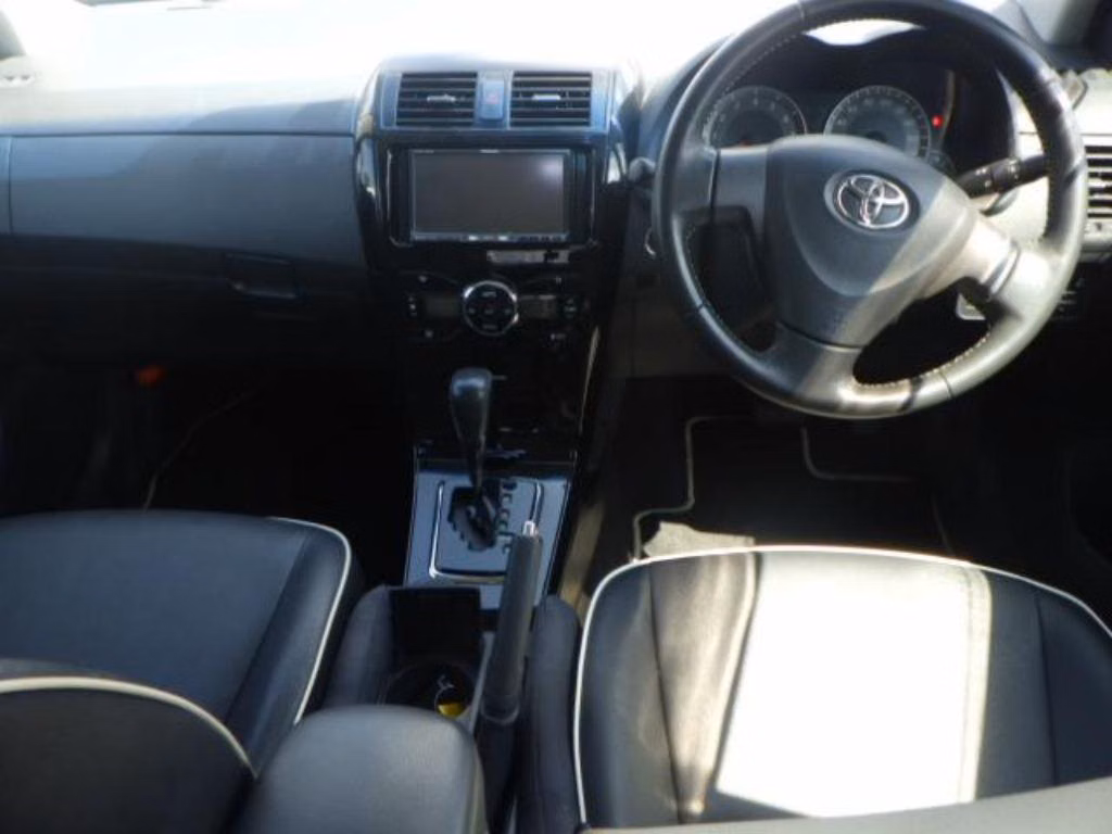 TOYOTA COROLLA FIELDER