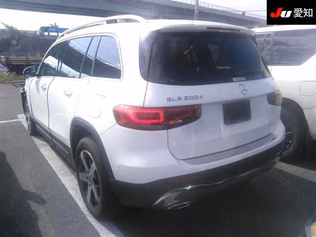 MERCEDES-BENZ GLB-CLASS