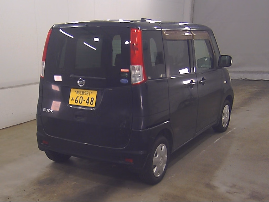 NISSAN ROOX