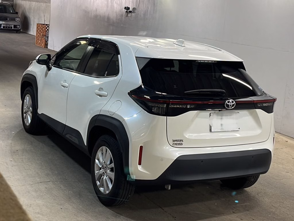 TOYOTA YARIS CROSS