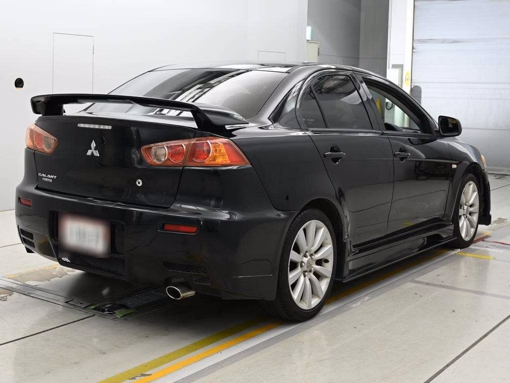 MITSUBISHI GALANT FORTIS