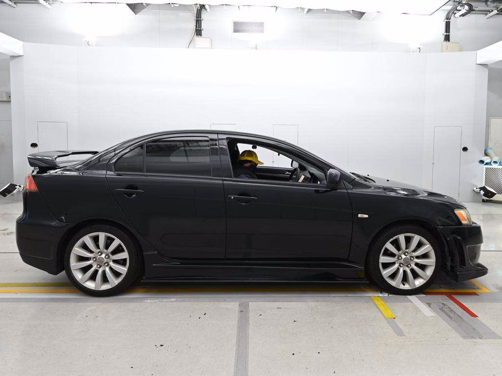 MITSUBISHI GALANT FORTIS