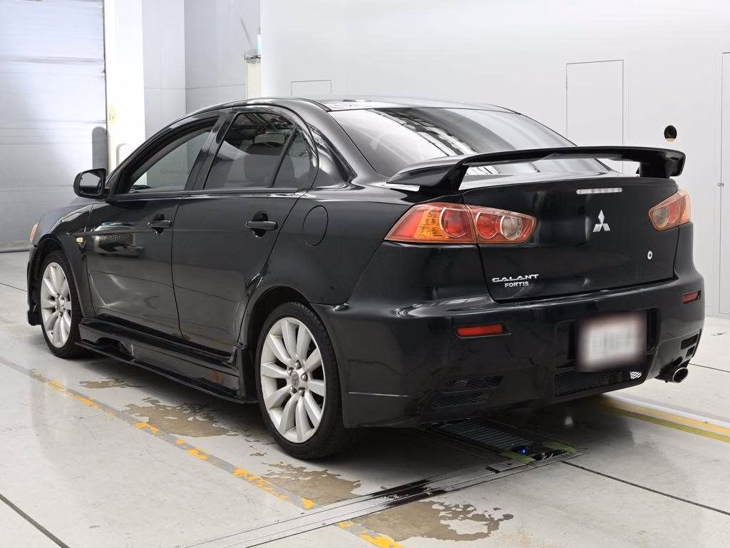 MITSUBISHI GALANT FORTIS