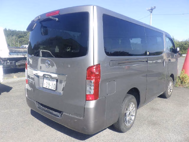 NISSAN NV350 CARAVAN