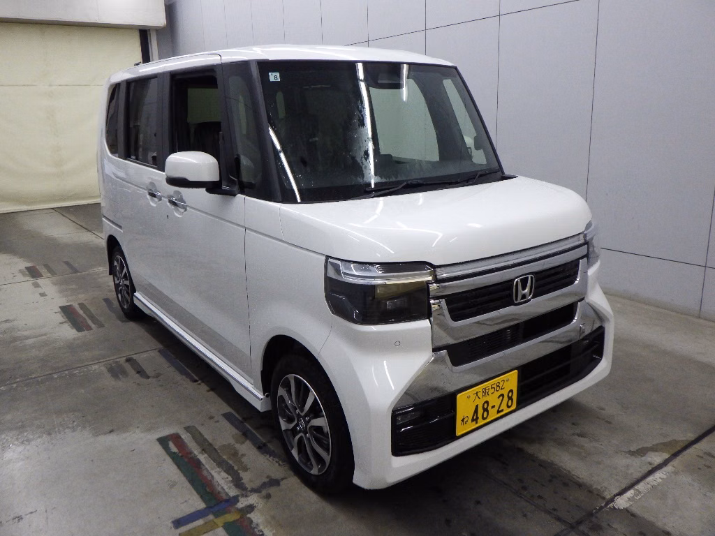HONDA N-BOX