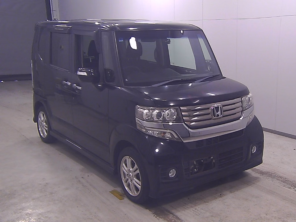 HONDA N-BOX