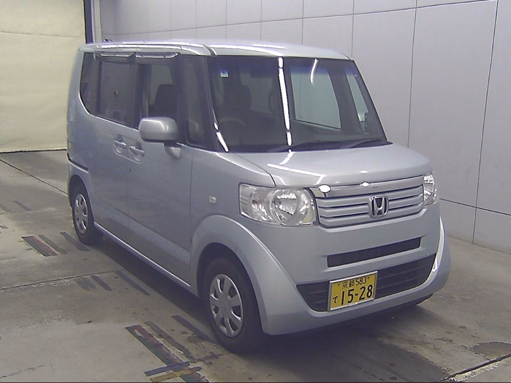 HONDA N-BOX