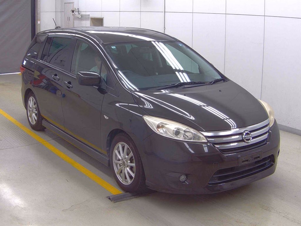 NISSAN LAFESTA