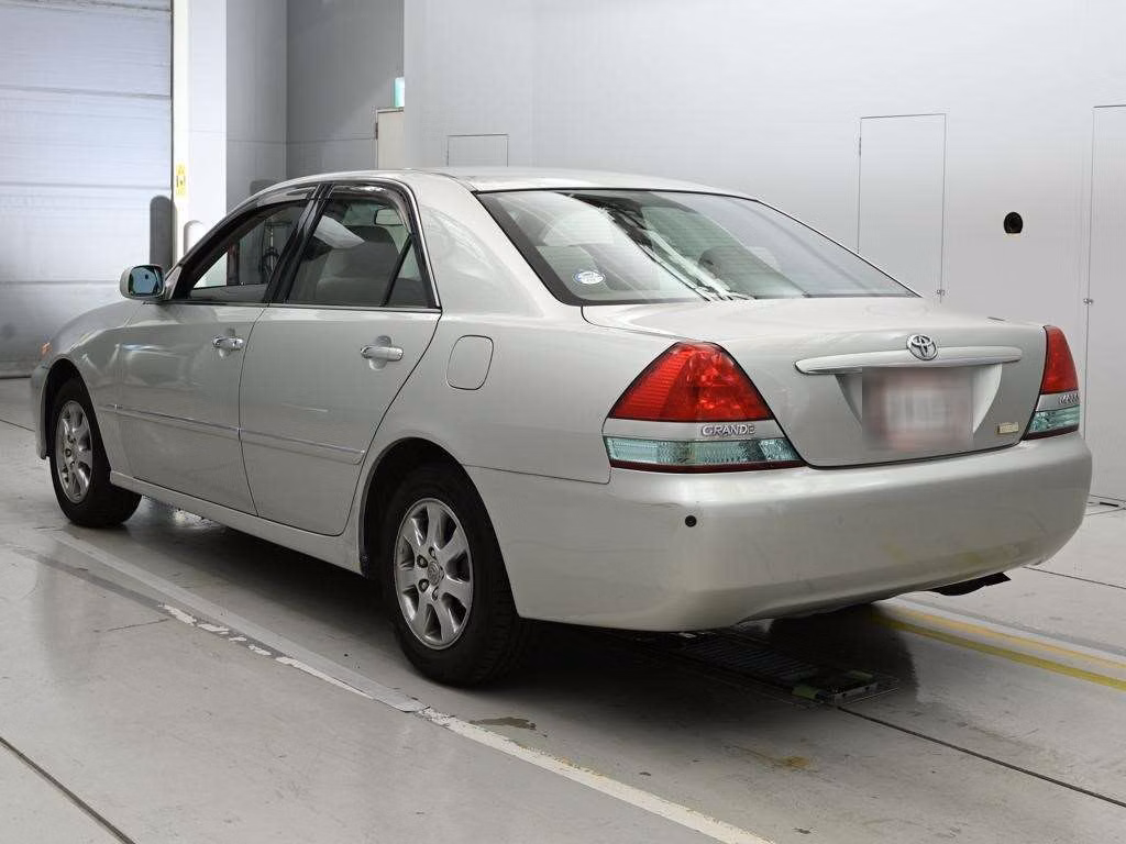 TOYOTA MARK II