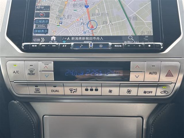 TOYOTA LAND CRUISER PRADO