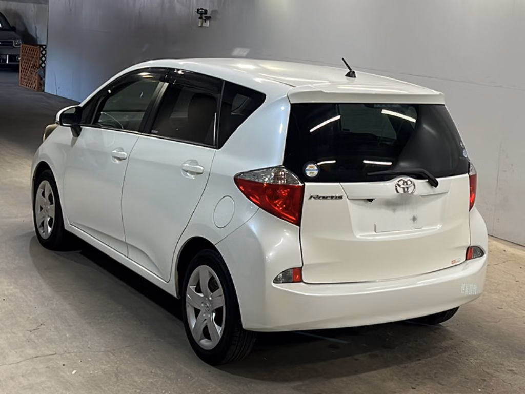 TOYOTA RACTIS