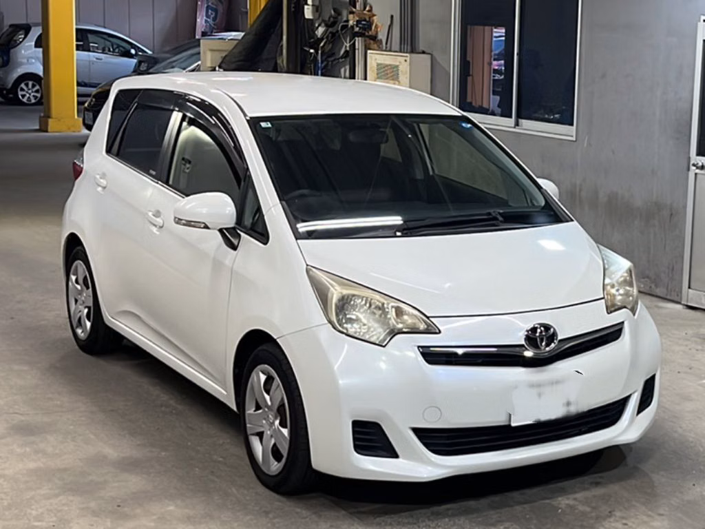 TOYOTA RACTIS