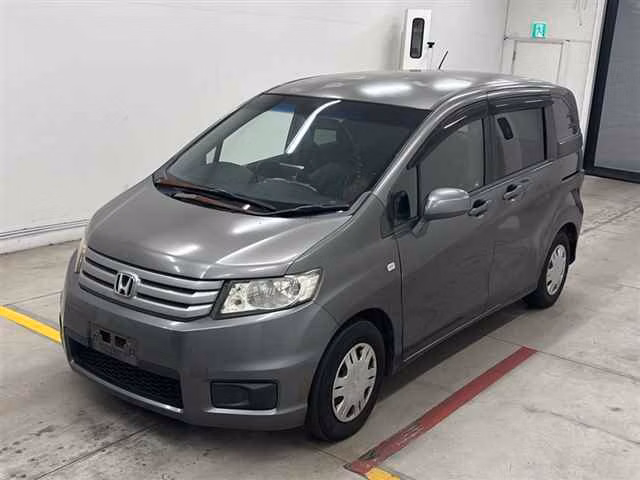 HONDA FREED SPIKE