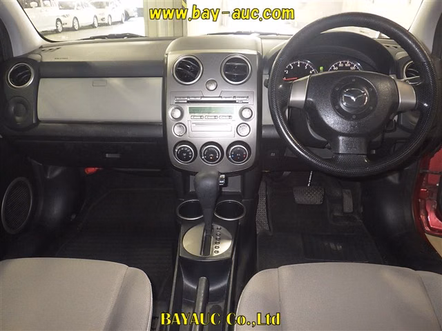 MAZDA VERISA