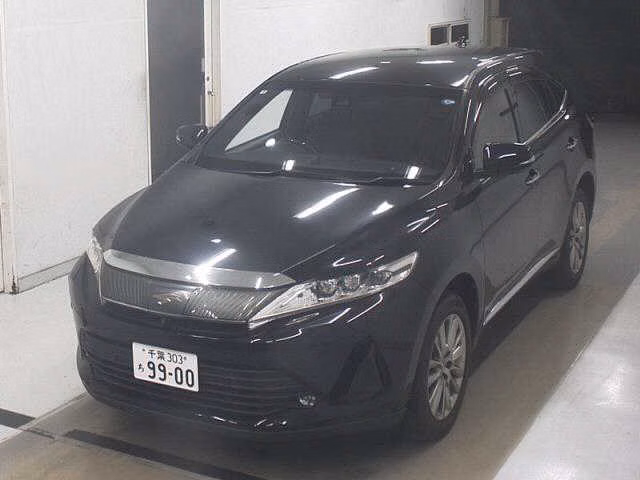 TOYOTA HARRIER