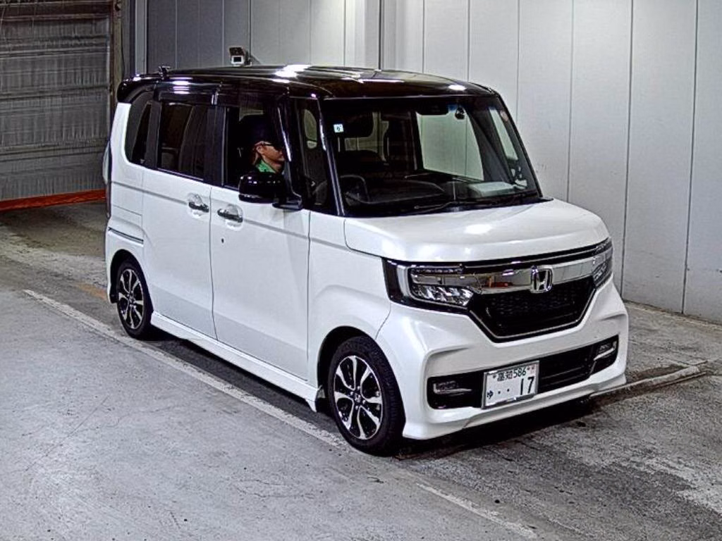 HONDA N-BOX