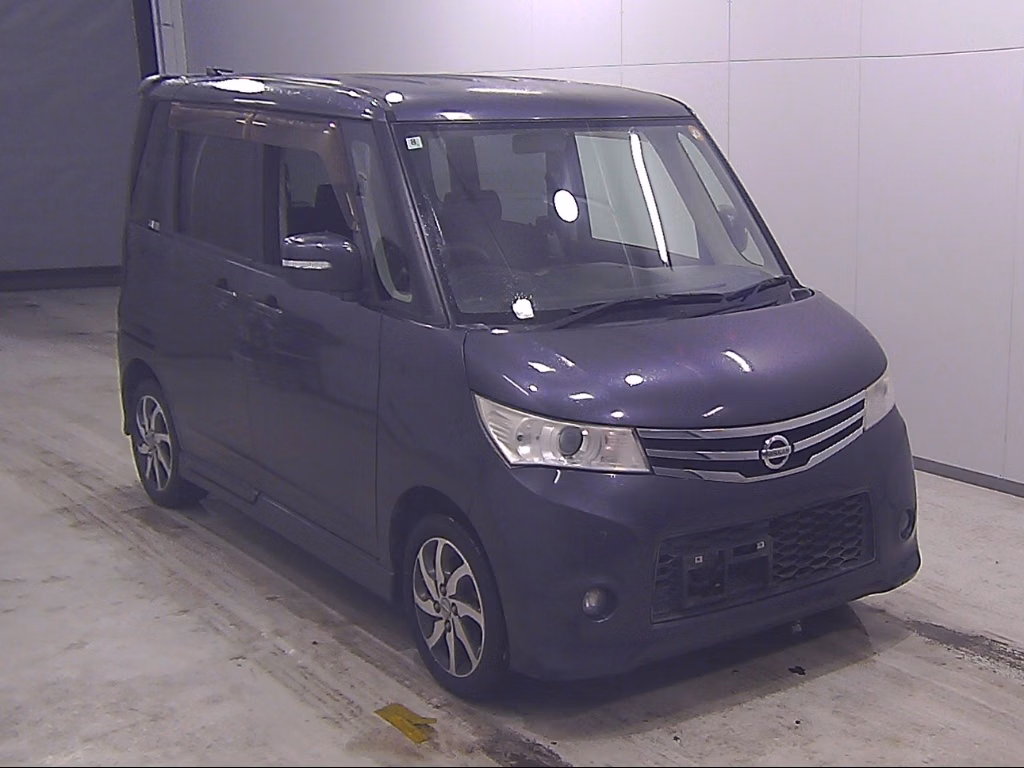 NISSAN ROOX