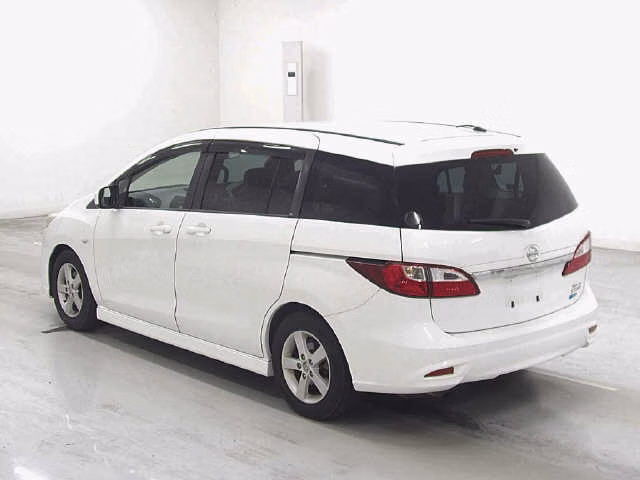 NISSAN LAFESTA