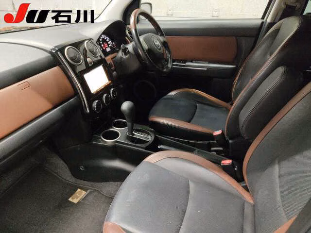 MAZDA VERISA