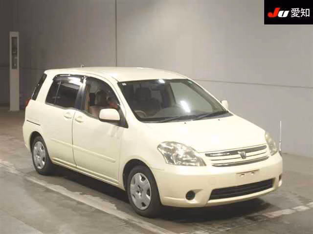 TOYOTA RAUM