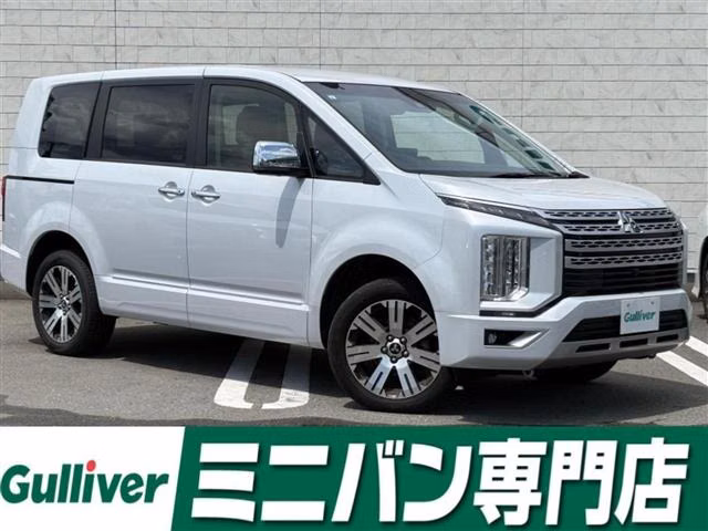 MITSUBISHI DELICA D:5