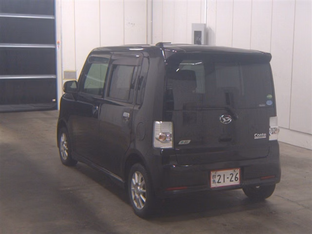 DAIHATSU MOVE CONTE