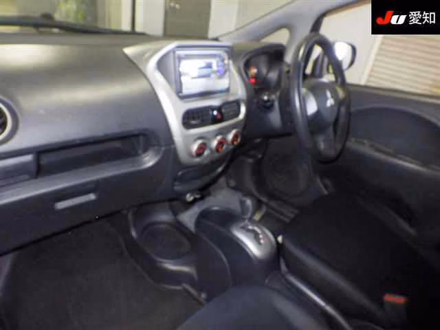 MITSUBISHI I