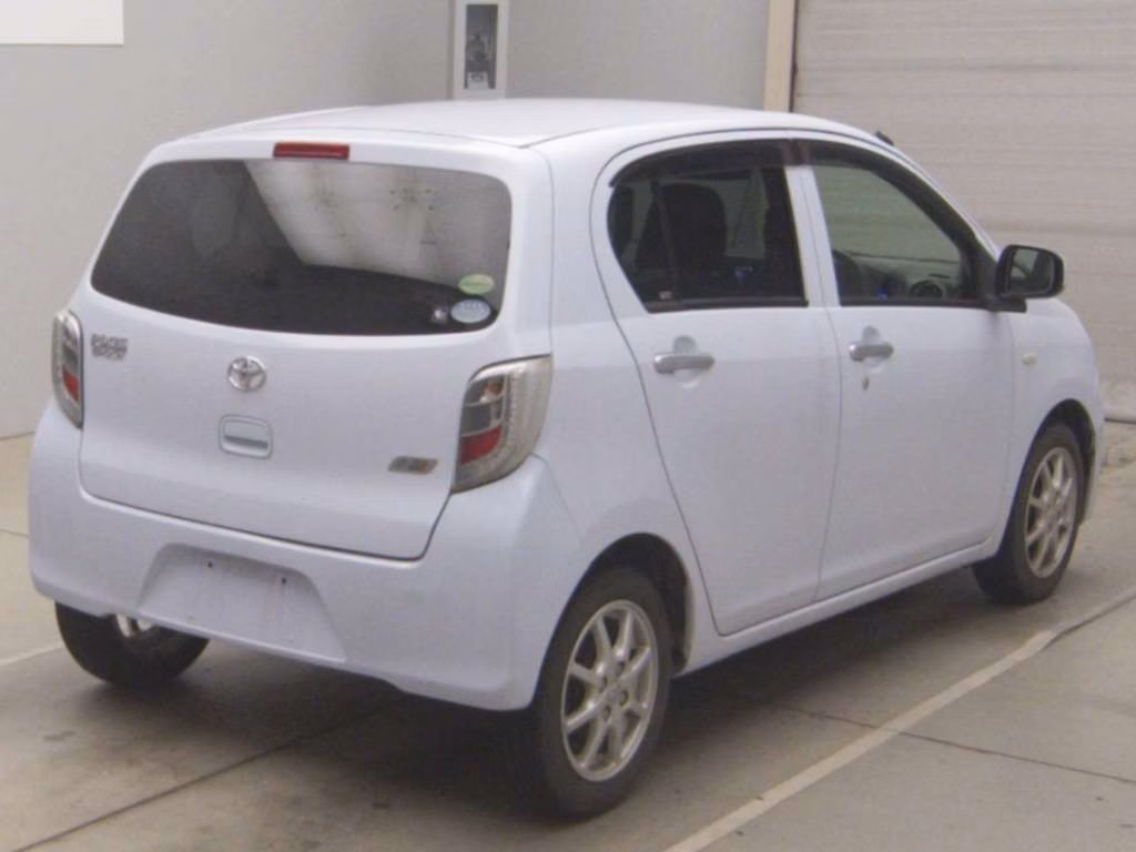TOYOTA PIXIS EPOCH