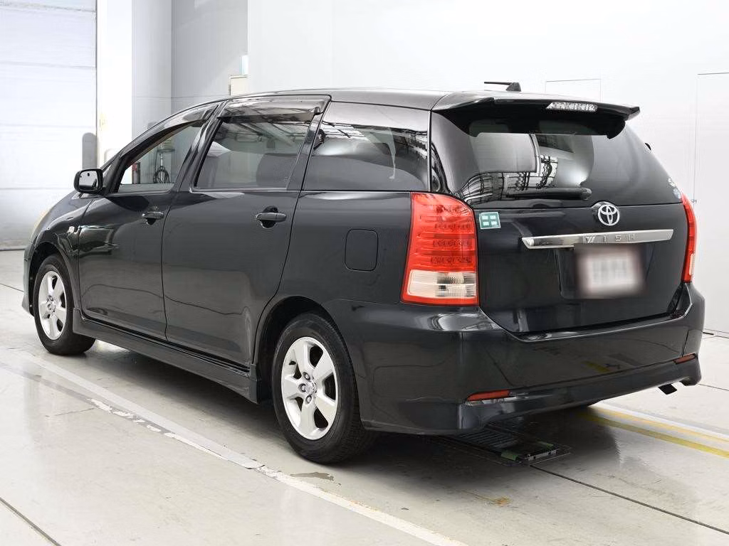 TOYOTA WISH