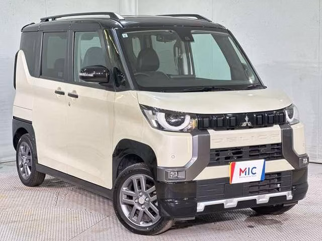 MITSUBISHI DELICA MINI