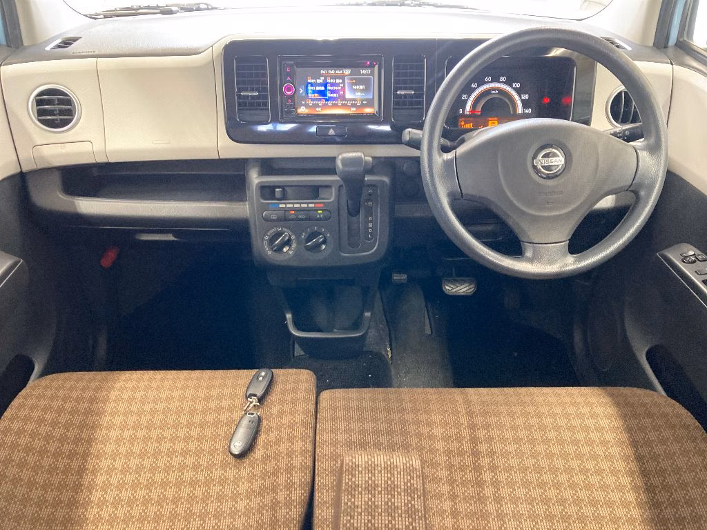 NISSAN MOCO