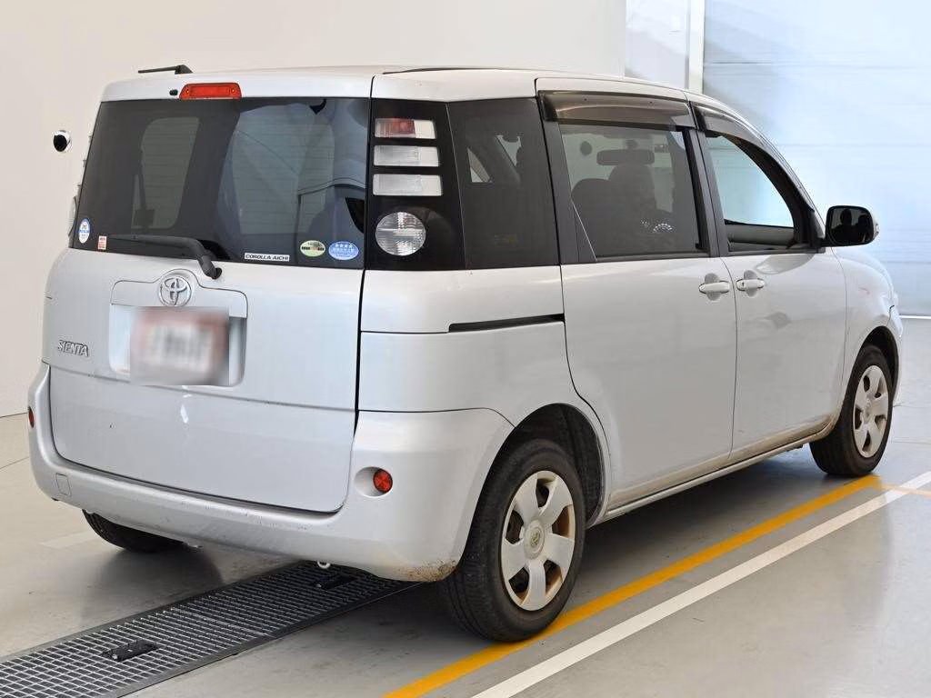 TOYOTA SIENTA