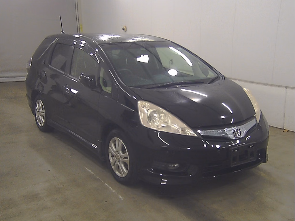 HONDA FIT SHUTTLE