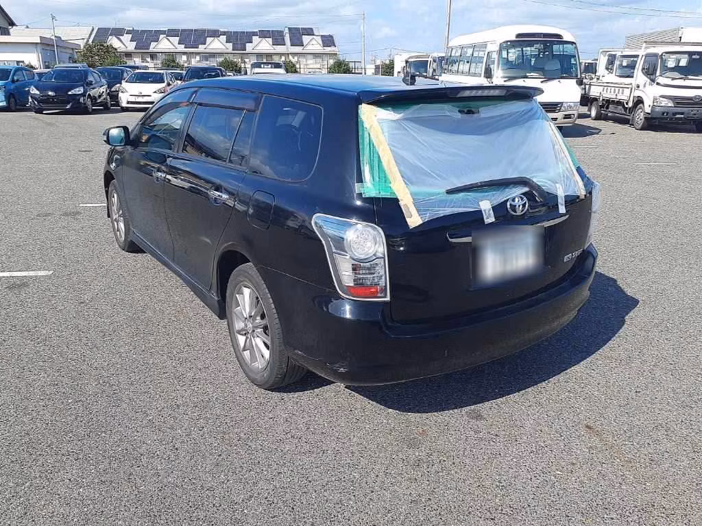 TOYOTA COROLLA FIELDER