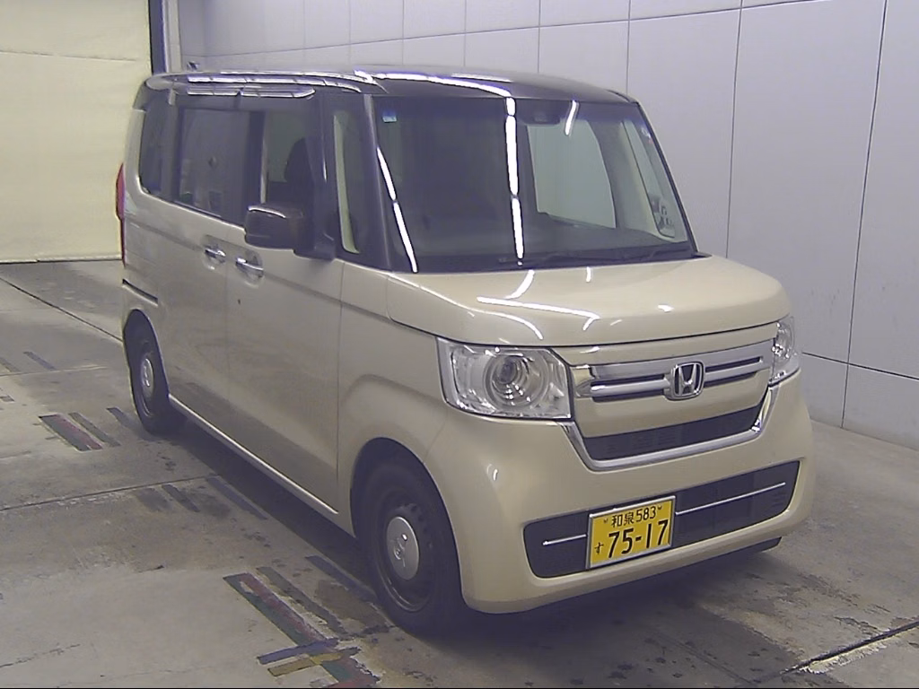 HONDA N-BOX
