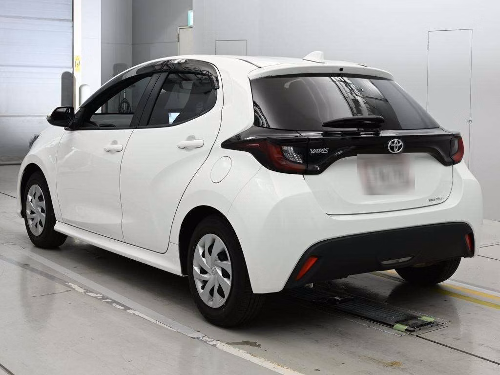 TOYOTA YARIS