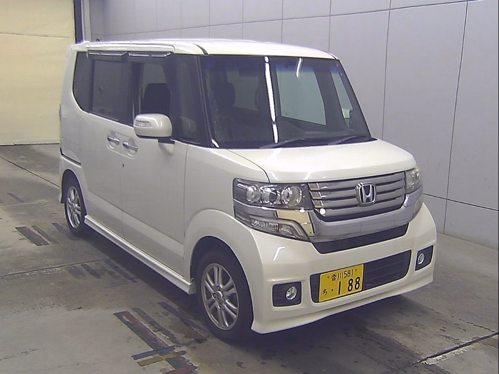 HONDA N-BOX