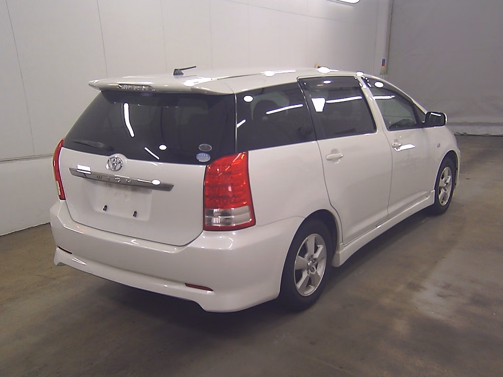 TOYOTA WISH